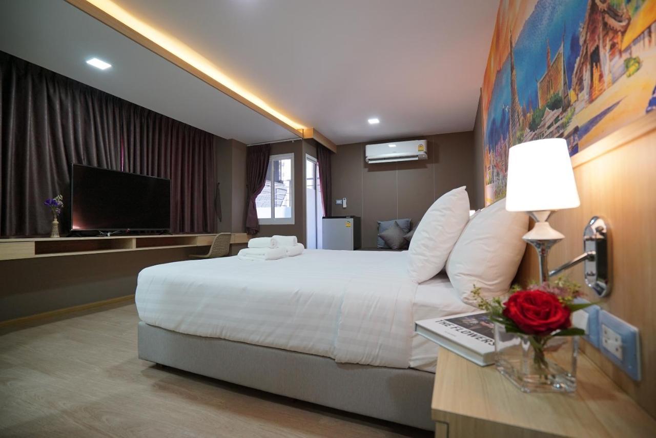 The Qube Fifty Hotel Bangkok Luaran gambar